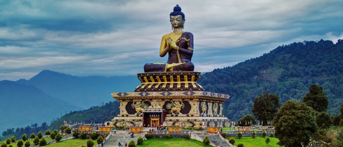 009 700 x 300 pixels